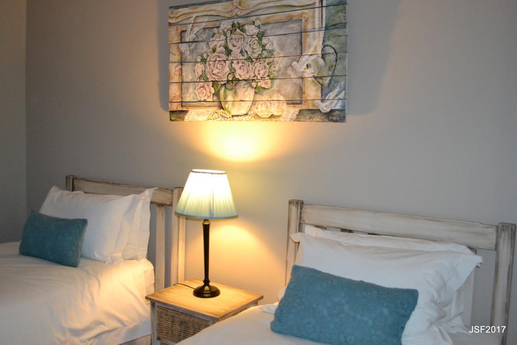 La Paix Guesthouse Beaufort West Kültér fotó
