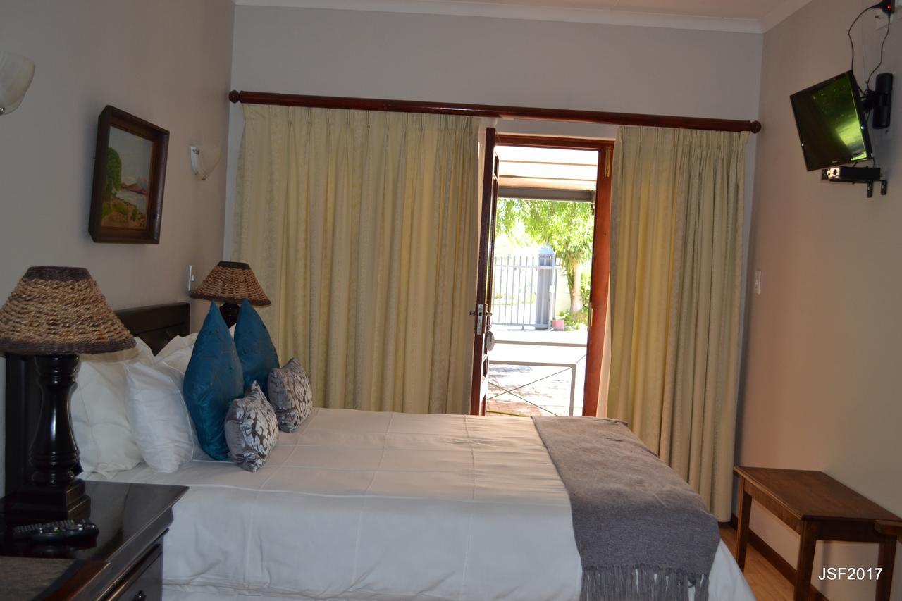 La Paix Guesthouse Beaufort West Kültér fotó