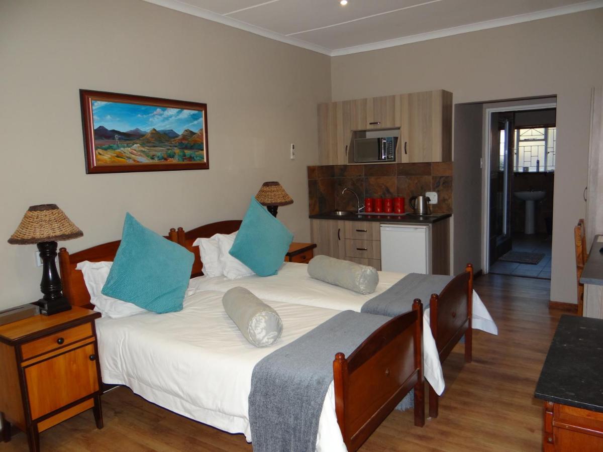 La Paix Guesthouse Beaufort West Kültér fotó