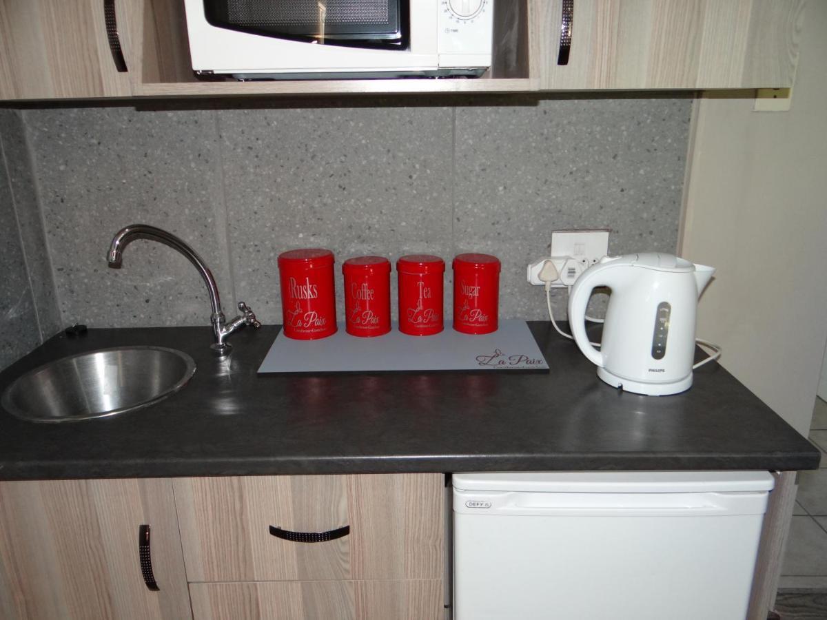 La Paix Guesthouse Beaufort West Kültér fotó