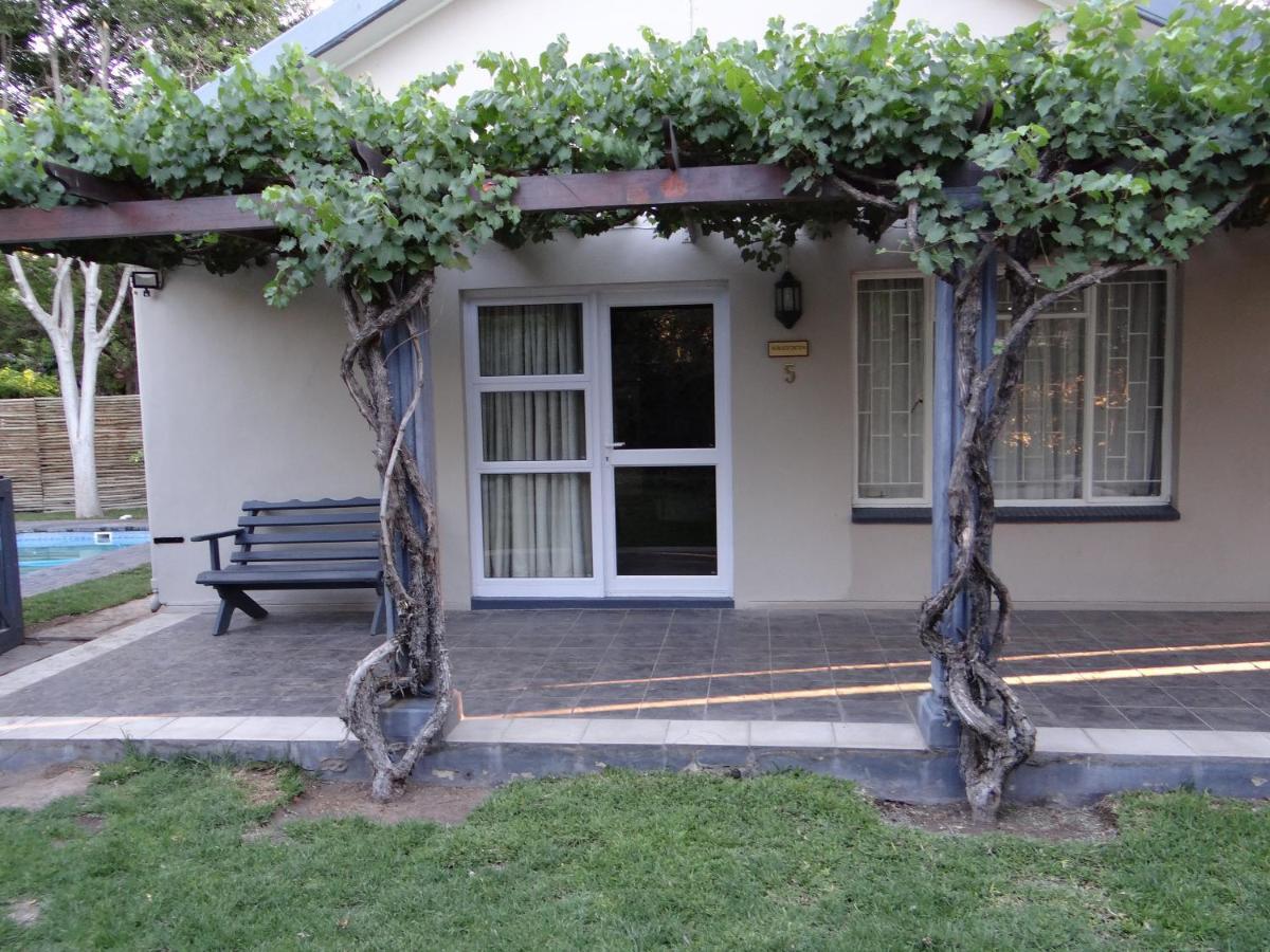 La Paix Guesthouse Beaufort West Kültér fotó